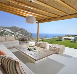 4 Bedroom Villa with Infinity Pool near Elia Beach on Mykonos, Sleeps 8